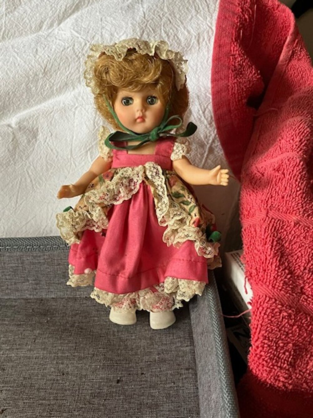 Vintage Vogue Ginny Doll